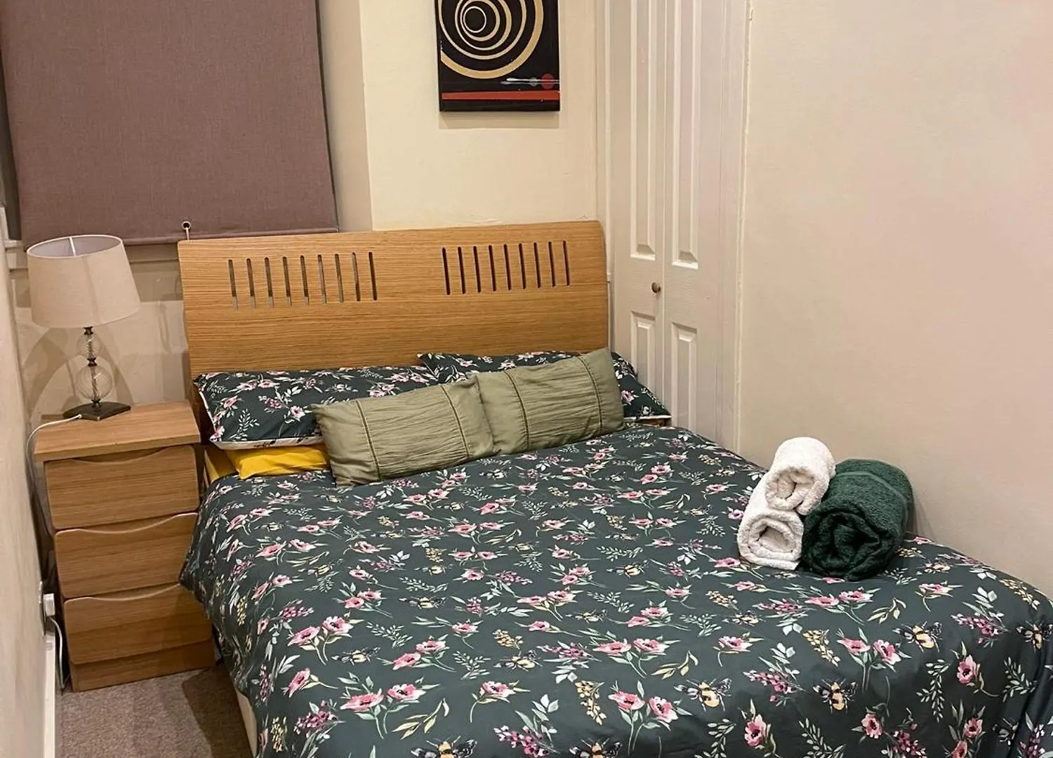 Wallfield Simple And Descent Apartment 애버딘 0*,  영국